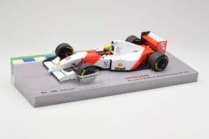 McLaren Ford MP4/8 #8 A. Senna Winner Australian GP 1993 Minichamps 1:18 543933838 Metalli — kuva 2 / 7