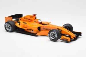 McLaren Mercedes MP4-20 G. Paffett F1 Test Car 2006 Minichamps 1:18 B66962342 Metalli — kuva 4 / 6