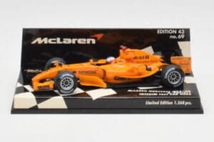 McLaren Mercedes MP4-20 G. Paffett Test Car 2006 Minichamps 1:43 530064395 Metalli