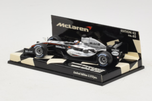 McLaren MP4-20 Mercedes #10 J.P. Montoya British GP Winner F1 2005 Minichamps 1:43 530054320 Metalli — kuva 3 / 5