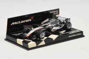 McLaren MP4-20 Mercedes P. de la Rosa F1 2005 Minichamps 1:43 530054315 Metalli — kuva 2 / 5