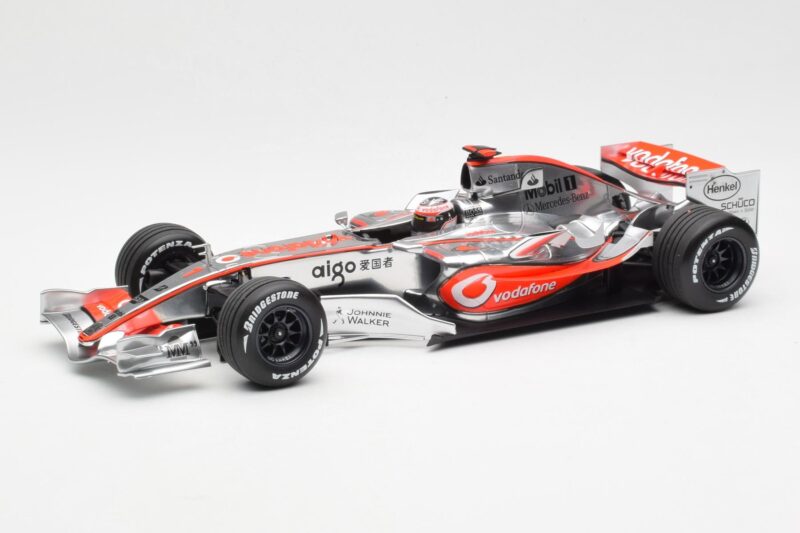 McLaren MP4-21 Mercedes #4 J-P. Montoya Showcar 2006 Minichamps 1:18 MONTOYA002 Metalli