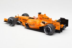 McLaren MP4-21 Mercedes #3 K. Raikkonen Interim Livery 2006 Minichamps 1:18 530061873 Metalli — kuva 5 / 6