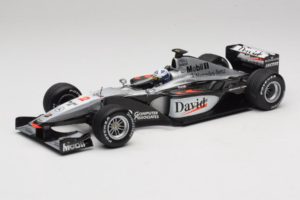 McLaren MP4-15 #2 D. Coulthard F1 2000 Minichamps 1:18 B66962118 Metalli