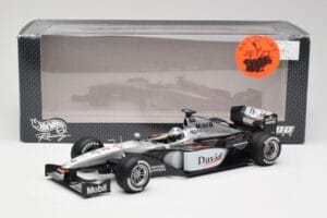 McLaren MP4-15 #2 D. Coulthard F1 2000 Hot Wheels 1:18 26740 Metalli — kuva 6 / 6