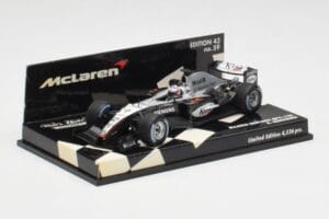McLaren MP4-19B #6 K. Raikkonen F1 2004 Minichamps 1:43 530044316 Metalli — kuva 3 / 5