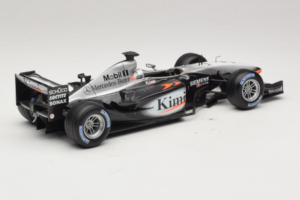 McLaren MP4-20 #9 K. Raikkonen F1 2005 Hot Wheels 1:18 H2286 Metalli — kuva 2 / 6