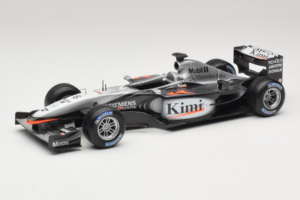McLaren MP4-20 #9 K. Raikkonen F1 2005 Hot Wheels 1:18 H2286 Metalli