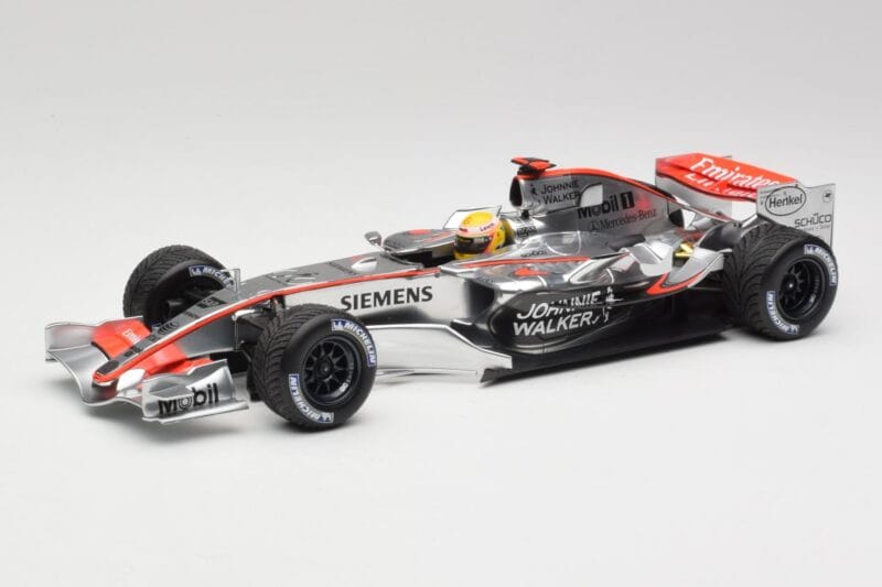 McLaren MP4-21 L. Hamilton Silverstone Test 2006 Minichamps 1:18 530061884 Metalli