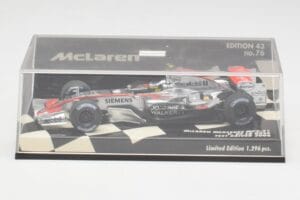 McLaren MP4-21 P. de la Rosa Test 2006 Minichamps 1:43 530064343 Metalli — kuva 4 / 5