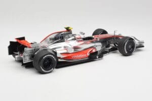 McLaren MP4-22 #2 L. Hamilton Canadian GP Winner 2007 Minichamps 1:18 530071822 Metalli — kuva 2 / 6