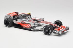 McLaren MP4-22 #2 L. Hamilton Canadian GP Winner 2007 Minichamps 1:18 530071822 Metalli — kuva 4 / 6