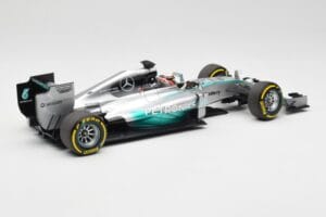 Mercedes AMG Petronas W05 #44 L. Hamilton F1 World Champion 2014 Minichamps 1:18 186140044 Metalli — kuva 2 / 7