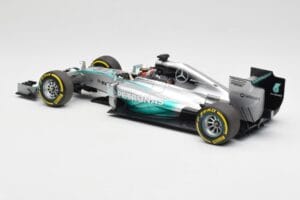 Mercedes AMG Petronas W05 #44 L. Hamilton F1 World Champion 2014 Minichamps 1:18 186140044 Metalli — kuva 5 / 7