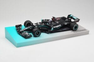 Mercedes AMG Petronas W11 #44 L. Hamilton Winner British GP 2020 Minichamps 1:18 113200444 Metalli — kuva 2 / 7