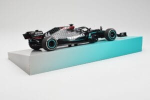 Mercedes AMG Petronas W11 #44 L. Hamilton Winner British GP 2020 Minichamps 1:18 113200444 Metalli — kuva 3 / 7