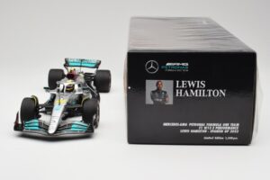 Mercedes AMG W13 E Performance Petronas #44 L. Hamilton Spanish GP 2022 Minichamps 1:18 110220044 Metalli — kuva 6 / 7