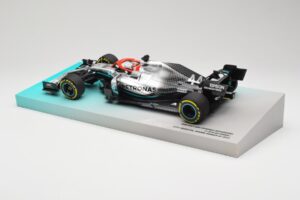 Mercedes AMG Petronas W10 EQ Power+ #44 L. Hamilton Monaco GP Winner 2019 Minichamps 1:18 113906644 Hartsi — kuva 5 / 7