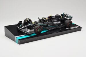 Mercedes AMG W14 E Performance Petronas #44 L. Hamilton Australian GP 2023 Minichamps 1:18 113230144 Hartsi — kuva 2 / 7