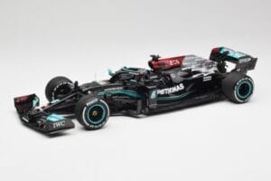 Mercedes AMG W12 #44 L. Hamilton Bahrain GP 2021 Minichamps 1:18 110210144 Metalli