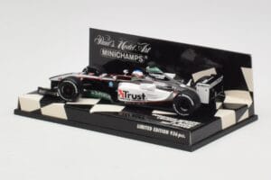 Minardi Cosworth PS03 #19 G. Bruni F1 2003 Minichamps 1:43 400030139 Metalli — kuva 3 / 5