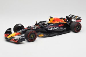 Oracle Red Bull Racing RB18 #1 M. Verstappen Winner Belgian GP 2022 Minichamps 1:18 110221401 Metalli