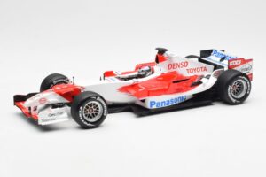 Toyota TF106 Panasonic Toyota Racing J. Trulli F1 Presentation 2006 Minichamps 1:18 AM59554H Metalli