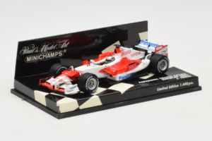 Toyota TF106 Panasonic #12 J. Trulli Panasonic Toyota Racing Showcar 2006 Minichamps 1:43 400060078 Metalli — kuva 2 / 5