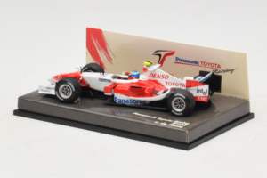 Toyota TF103 #21 C. da Matta Panasonic Toyota Racing F1 2003 Minichamps 1:43 AM26644B Metalli — kuva 3 / 5