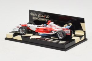 Toyota TF106 Panasonic #11 R. Schumacher Panasonic Toyota Racing 2006 Minichamps 1:43 400060007 Metalli — kuva 3 / 5