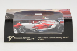 Toyota TF107 #12 J. Trulli Panasonic Toyota Racing Showcar F1 2007 Minichamps 1:43 AM60129 Metalli — kuva 4 / 6
