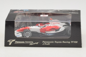Toyota TF108 #12 J. Trulli Panasonic Toyota Racing F1 2008 Minichamps 1:43 AM61151 Metalli — kuva 4 / 6