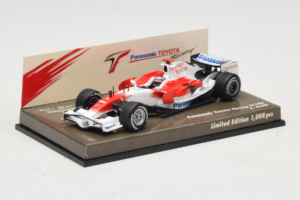 Toyota TF108 Panasonic #12 J. Trulli F1 2008 Minichamps 1:43 AM611513 Metalli — kuva 2 / 5