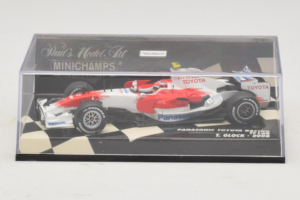 Toyota TF108 #11 T. Glock Panasonic Toyota Racing F1 2008 Minichamps 1:43 400080012 Metalli — kuva 5 / 5