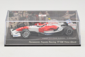 Toyota TF108 #17 T. Glock Panasonic Toyota Racing F1 2008 Minichamps 1:43 AM61152 Metalli — kuva 6 / 6