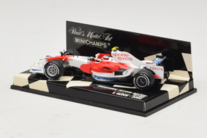Toyota TF108 #11 T. Glock Panasonic Toyota Racing F1 2008 Minichamps 1:43 400080012 Metalli — kuva 3 / 5
