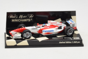 Toyota TF104 Panasonic #16 R. Zonta Panasonic Toyota Racing 2004 Minichamps 1:43 400040116 Metalli
