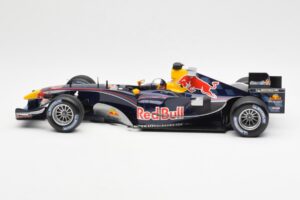 Red Bull Racing Cosworth RB1 #15 C. Klien F1 2005 Minichamps 1:18 100050015 Metalli — kuva 3 / 6