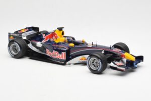 Red Bull Racing Cosworth RB1 #15 C. Klien F1 2005 Minichamps 1:18 100050015 Metalli — kuva 4 / 6