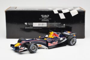 Red Bull Racing Cosworth RB1 #15 C. Klien F1 2005 Minichamps 1:18 100050015 Metalli — kuva 6 / 6
