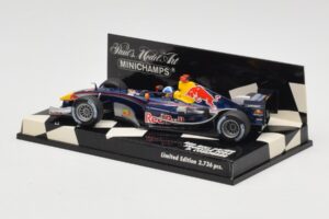 Red Bull Racing D. Coulthard Showcar 2005 Minichamps 1:43 400050084 Metalli — kuva 3 / 5