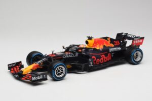 Red Bull Racing Honda RB16B #33 M. Verstappen Belgian GP Winner 2021 Minichamps 1:18 110211333 Hartsi