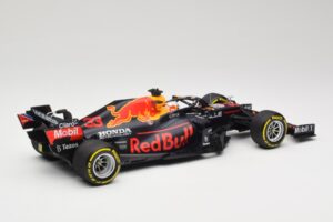 Red Bull Racing Honda RB16B #33 M. Verstappen Mexican GP Winner 2021 Minichamps 1:18 110211933 Hartsi — kuva 2 / 6