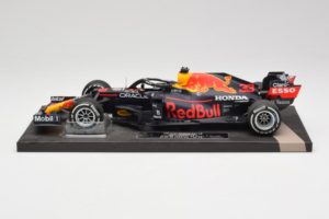 Red Bull Racing RB16B #33 M. Verstappen Monaco GP Winner 2021 Minichamps 1:18 113210533-R1 Hartsi