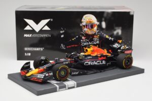 Oracle Red Bull Racing RB18 #33 M. Verstappen Mexican GP 2022 Minichamps 1:18 113222001 Hartsi — kuva 7 / 7