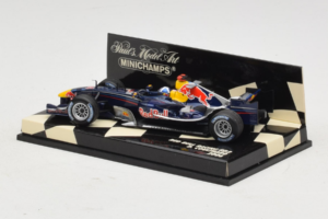 Red Bull Racing RB2 #14 D. Coulthard F1 2006 Minichamps 1:43 400060014 Metalli — kuva 3 / 5