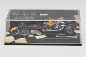 Red Bull Racing RB2 #14 D. Coulthard F1 2006 Minichamps 1:43 400060014 Metalli — kuva 5 / 5