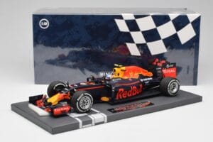 Red Bull RB12 #33 M. Verstappen Spain GP Winner 2016 Minichamps 1:18 117160333 Metalli — kuva 6 / 7