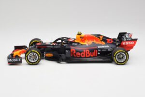Red Bull RB15 #10 P. Gasly F1 2019 Minichamps 1:18 110190010 Metalli — kuva 3 / 7