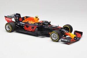Red Bull RB15 #10 P. Gasly F1 2019 Minichamps 1:18 110190010 Metalli — kuva 4 / 7